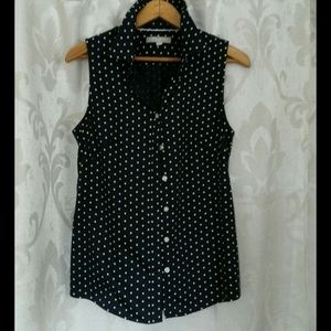 No-iron classic sleeveless top, Navy w/polka dots